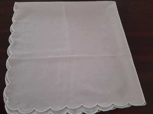 fata de masa din bumbac brodat 80 cm x80 cm