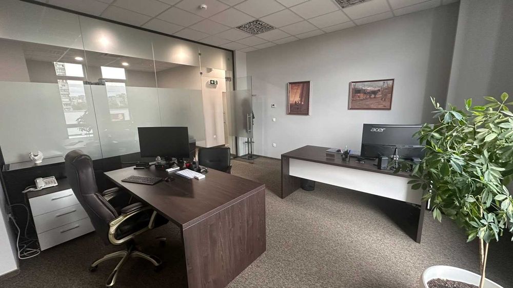 Дава се под наем Офис в София, Люлин 6 - 138 кв.м за 1250 € - Снимка #2