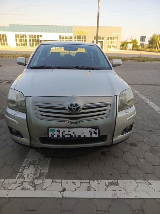 Продается Авенсис