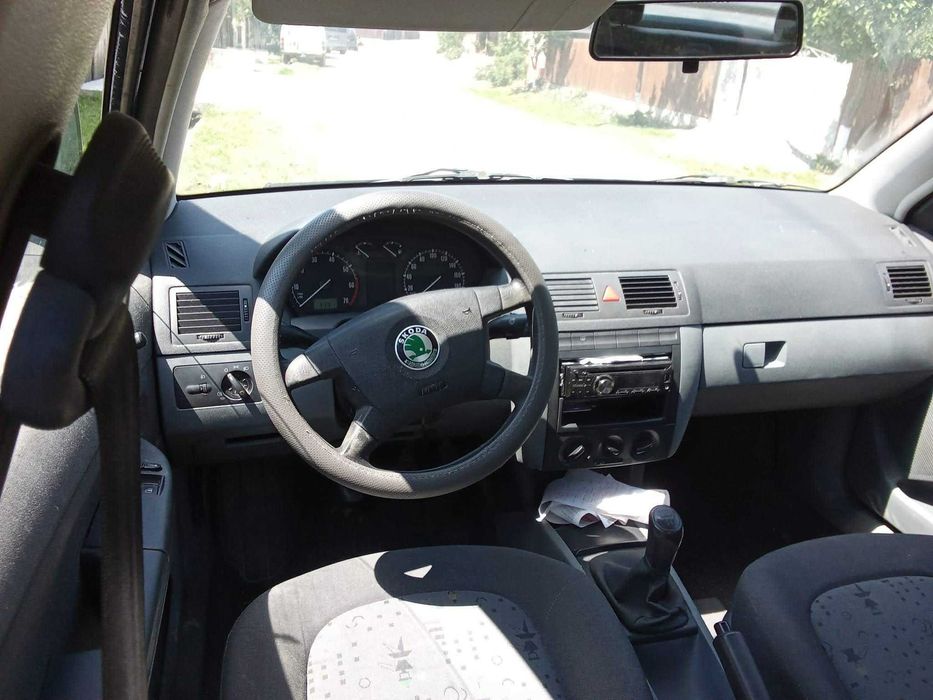 Skoda fabia 1.2  500euro