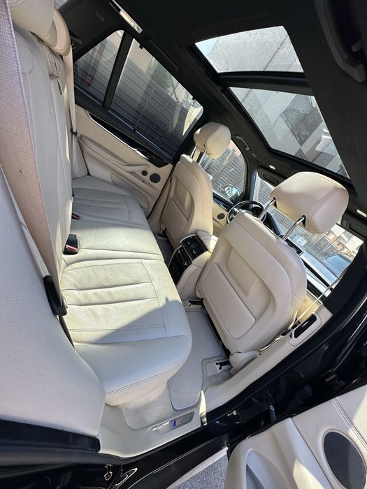 BMW X5 30D, 256 CP, X-Drive, pachet M - impecabil