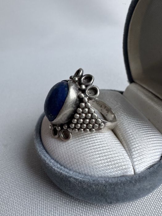 Inel din argint si lapis lazuli