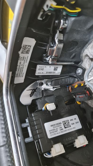 Volan piele încălzire vibratii padele dsg Audi a6 a8 q7 q8 4KE419091A