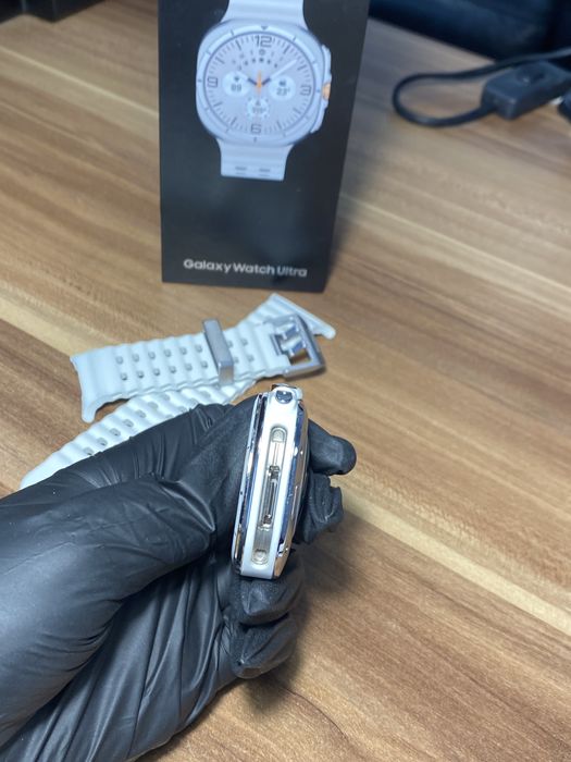 Galaxy Watch Ultra / 47 mm / White