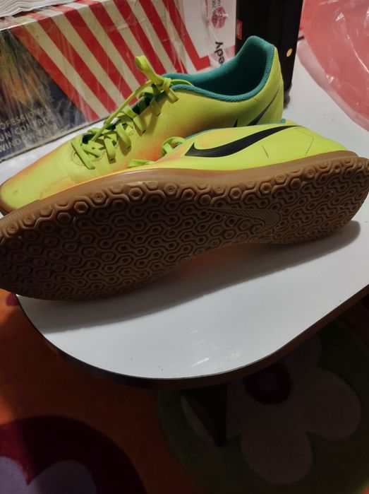 Футболни обувки Маратонки Найк 46 номер