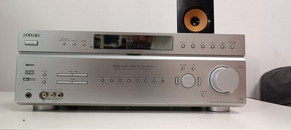Amplificator Sony 100 w pe canal