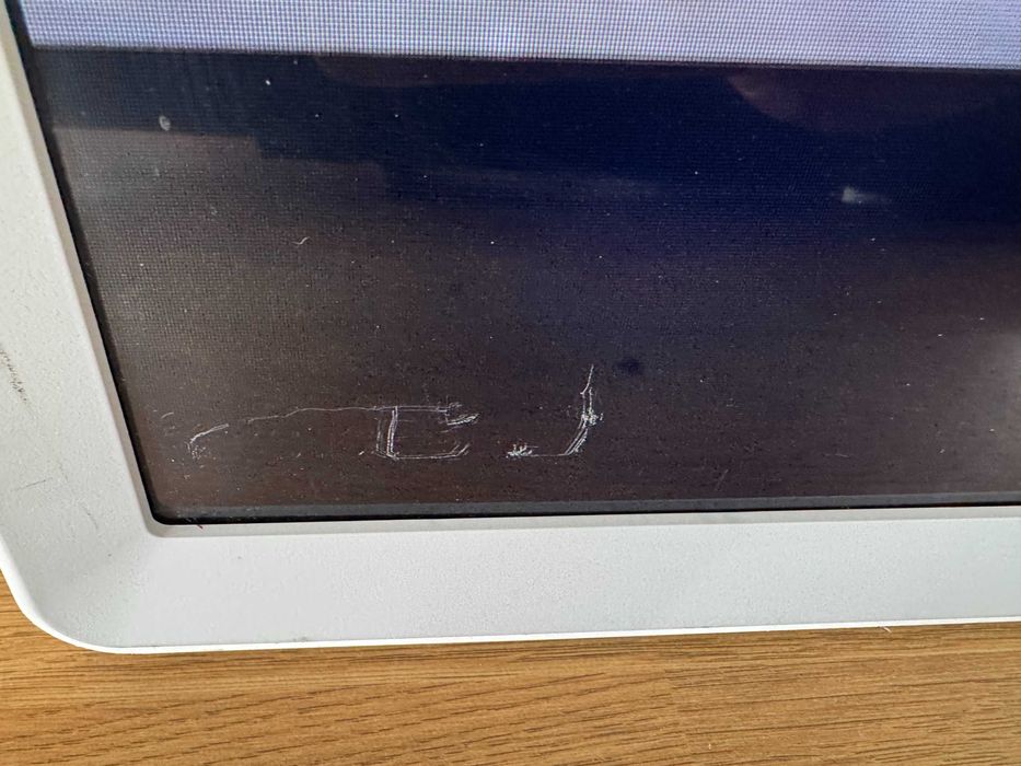 Телевизор и саундбар - LG 28inch / smart / сет2