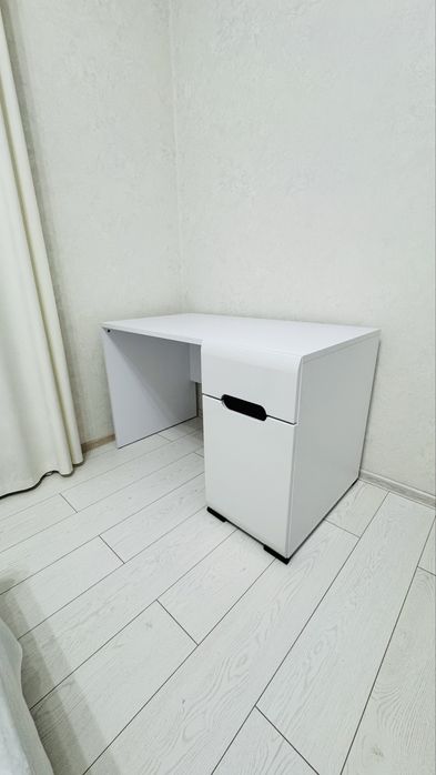 Продам спальный гарнитур