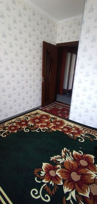 sotiladi 1-2/4/4 Mirzo Ulugbek tumani Ulugbek posyolka