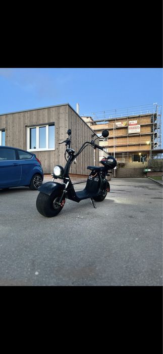 Moped electric.