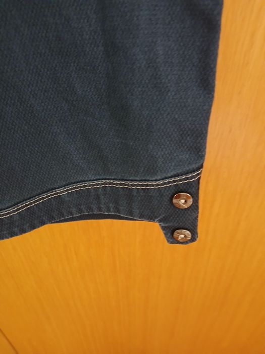 Дамски панталони и дънки