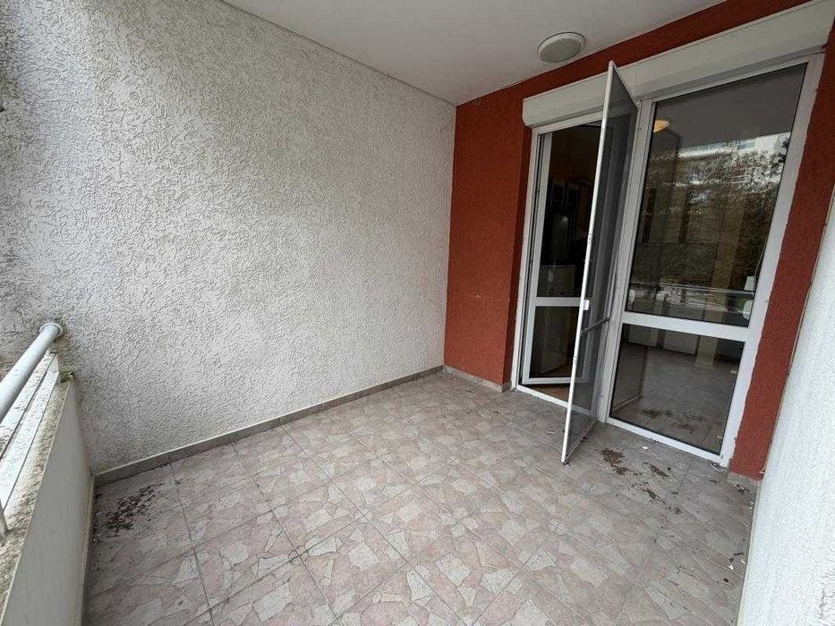 Продава се Двустаен апартамент в к.к. Слънчев бряг - 75 кв.м за 572 €/кв.м - Снимка #6