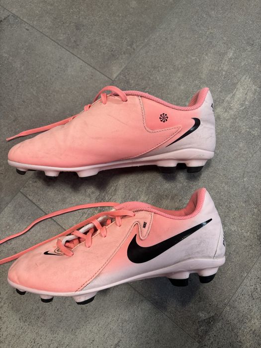 Бутонки-Розови Nikе