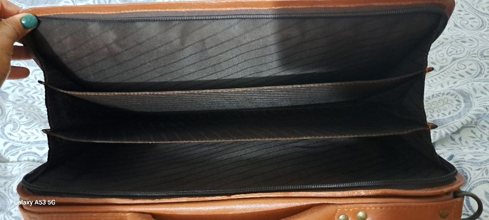 продам сумку для ноутбука