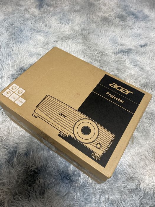 Acer проектор Full HD