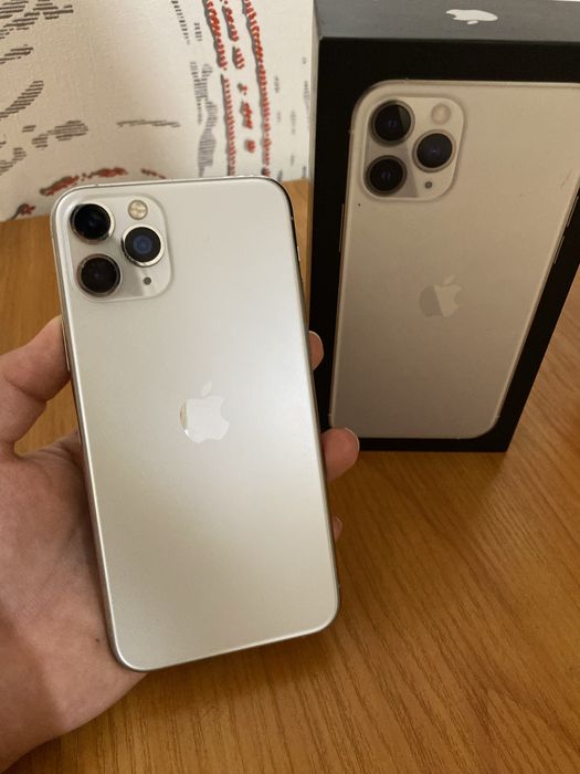 iPhone 11PRO MAX 64гб