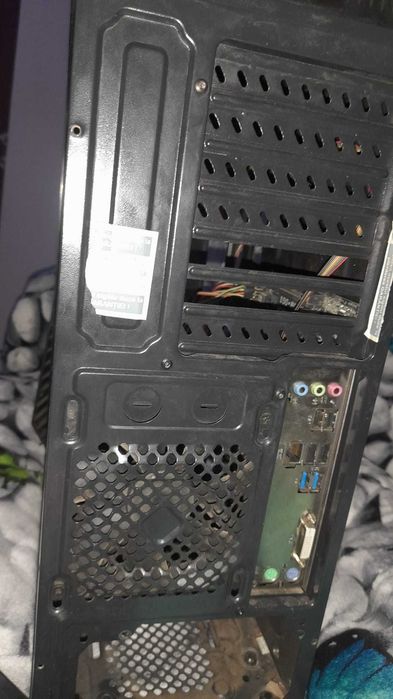 Kit Intel i5-6402P + ASRock H110M-DGS + carcasă + 2 ventilatoare