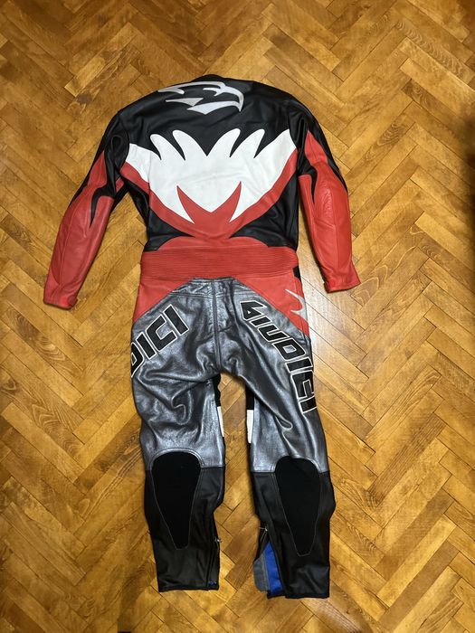 Цял кожен екип за мотор