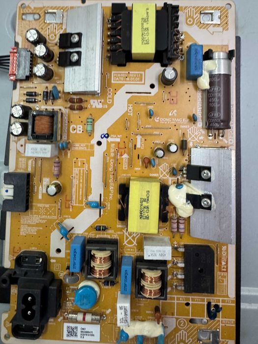 Placa de baza si sursa alimentare TV Samsung QE43Q60RATXXH