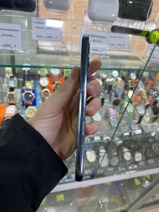 Продам S23 plus срочно!