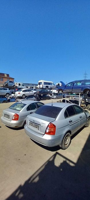 Hyundai accent  2008 Dezmembrez/Dezmembram