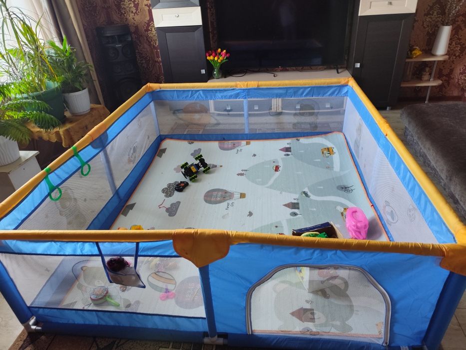 Продам детский манеж