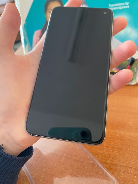 Самсунг с10е без коробки