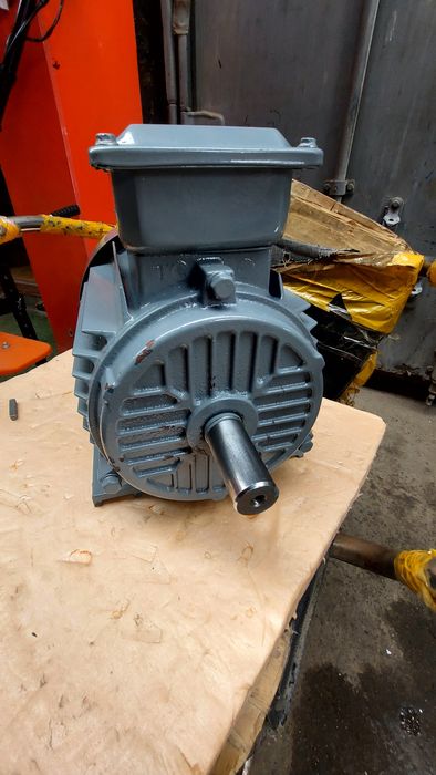 Электродвигатель. Матор.Мотор.Двигатель