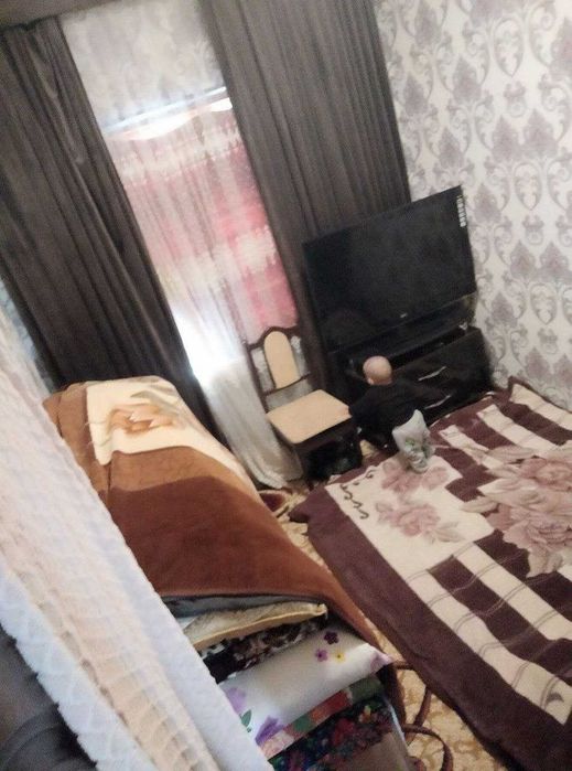 Shahar markazida dom