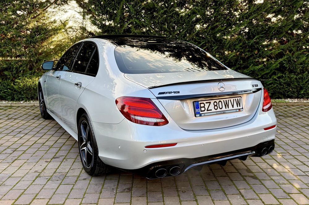 Mercedes E350 AMG 4matic