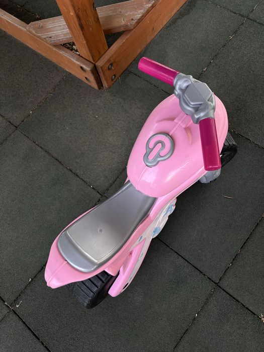 Детский удобный беговел