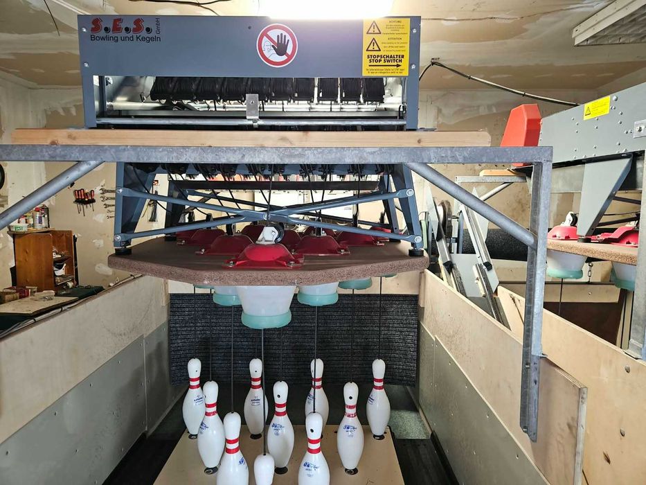 Piste Bowling cu masini SES