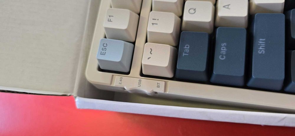 Tastatura gaming , mecanica , wireless , usb , bluetooth