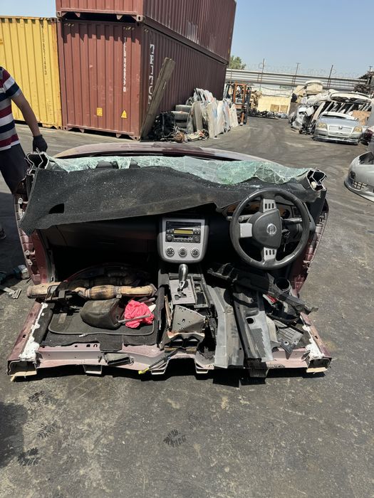 Запчасти на Nissan Murano