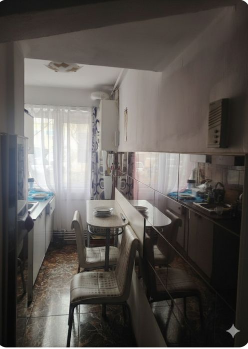 Apartament de vânzare 3 camere