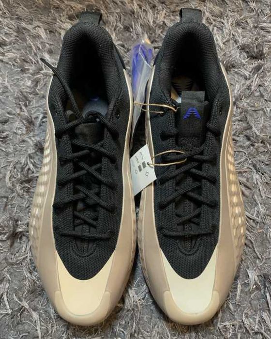 Оригинални мъжки обувки ADIDAS ANTHONY EDWARDS  размери  EU40 2/3 - 47 1/3