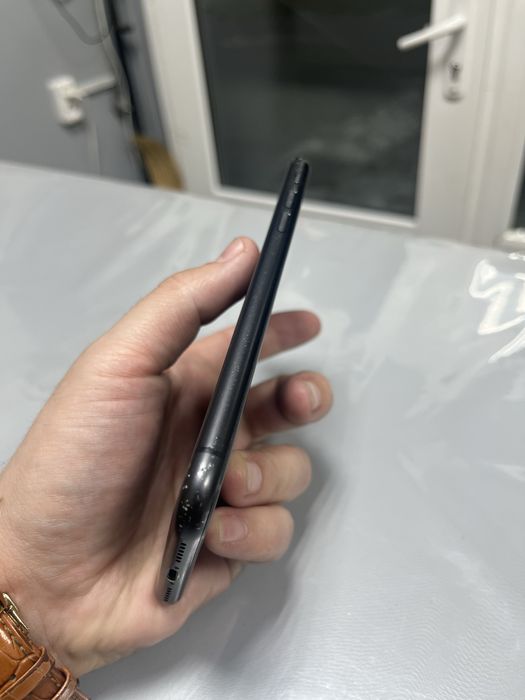 Айфон 11 на 64гб