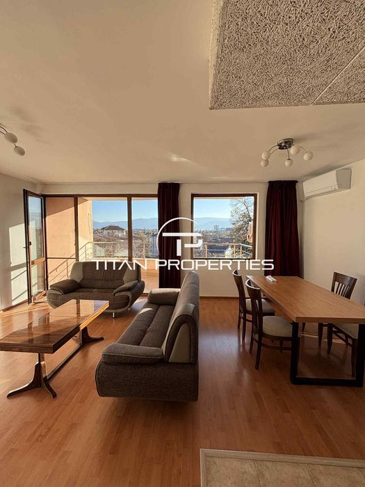 Дава се под наем Тристаен апартамент в Пловдив, Център - 94 кв.м за 765 € - Снимка #1