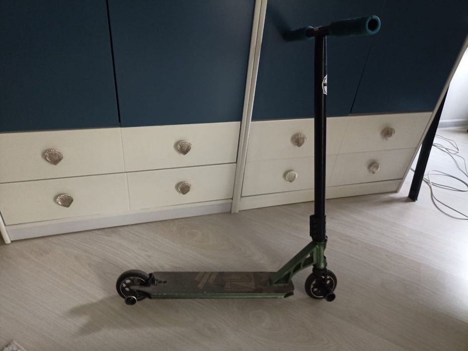 Продам трюковой самокат