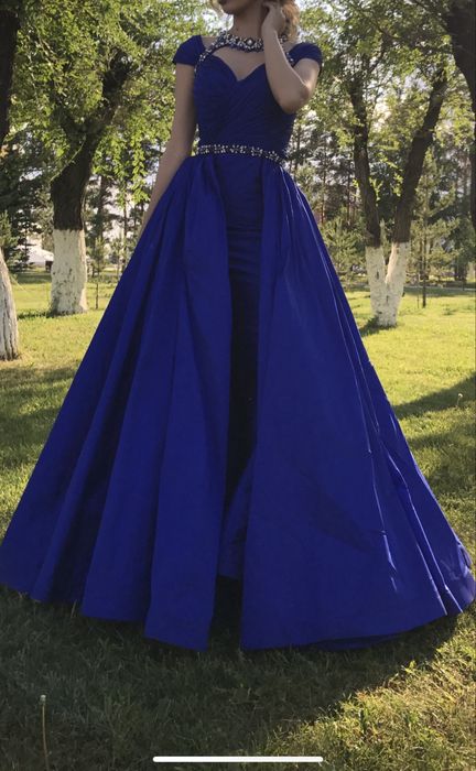 Продаю вечернее платье