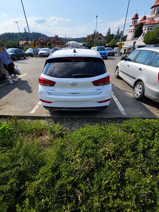 HYUNDAI i30 0 — imagine 2