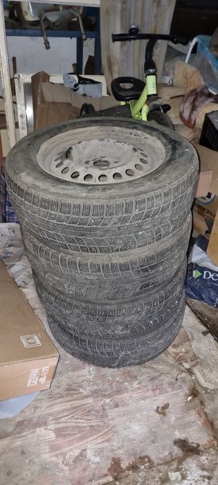 Продам диски с шинами
