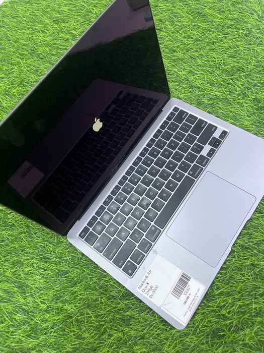 Macbook air m1 2020