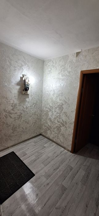 Продается 2-х ком на Бурова 37 /Хозяйка