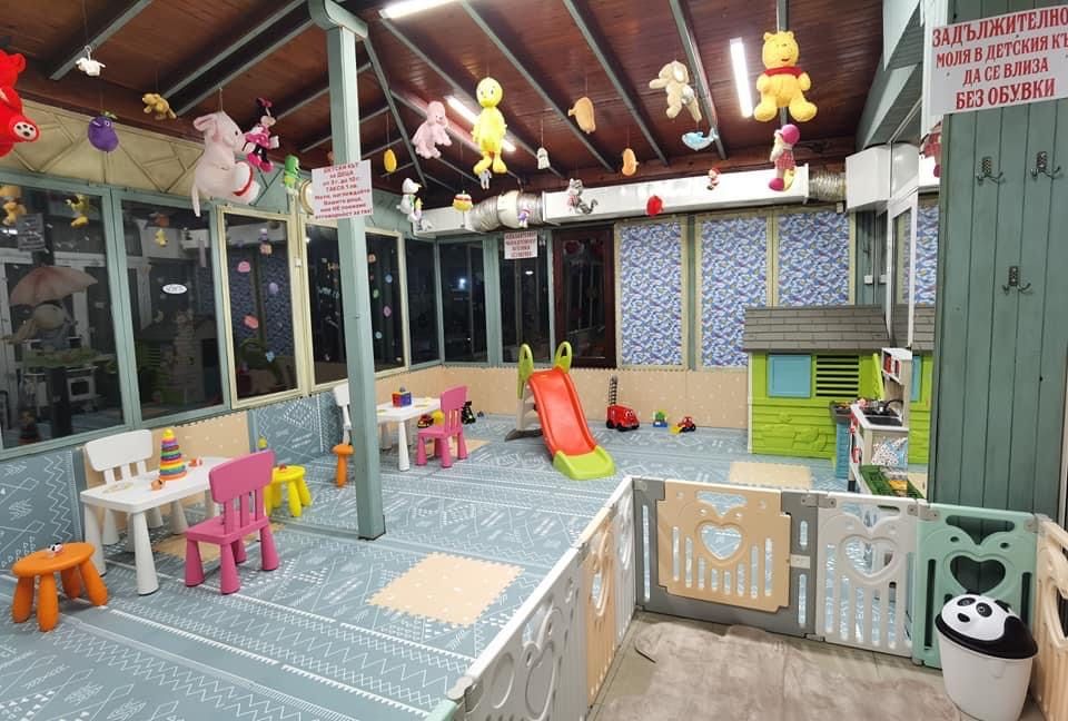 Дава се под наем Магазин в Самоков - 80 кв.м за 357 € - Снимка #7