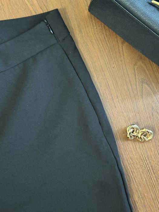 Черен елегантен прав панталон