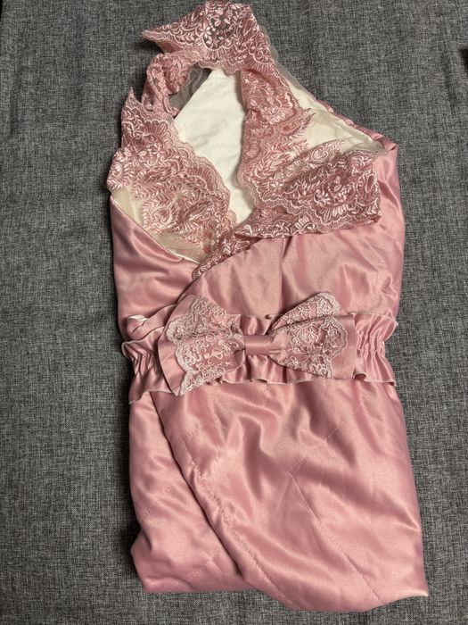 Продам конверт на выписку