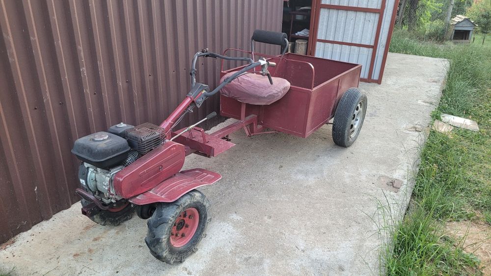 Vand Motosapa cu remorca