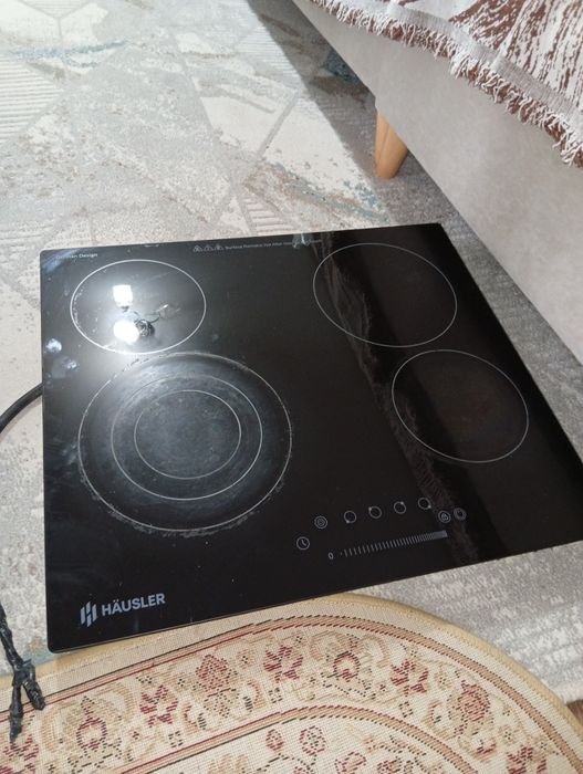 Продам Электроплиту