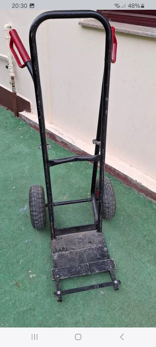 Carucior  ,utilaj de transport marfă  .Variante.